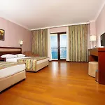 Selectum Family Comfort Side 5* Кизилагач