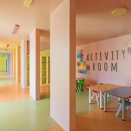 Selectum Family Comfort Side Üdülőközpont 5*