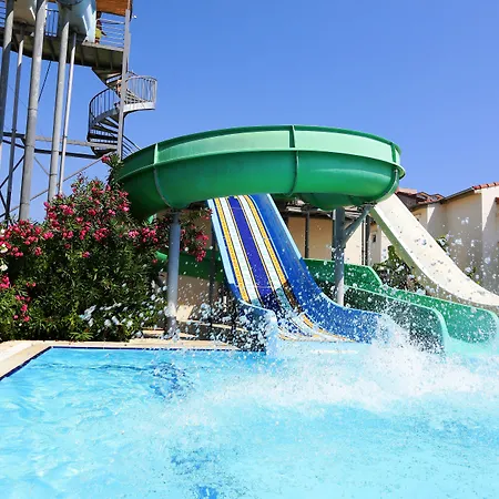 Üdülőközpont Selectum Family Comfort Side Kizilagac