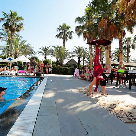 Üdülőközpont Selectum Family Comfort Side Kizilagac