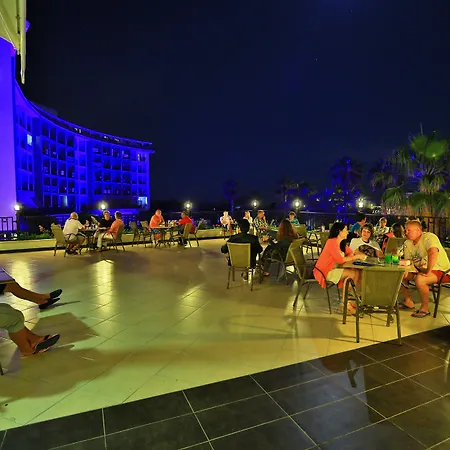 Selectum Family Comfort Side 5* Kizilagac (Manavgat)