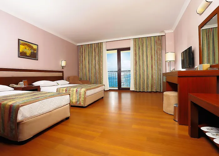 Selectum Family Comfort Side 5* Kızılağaç