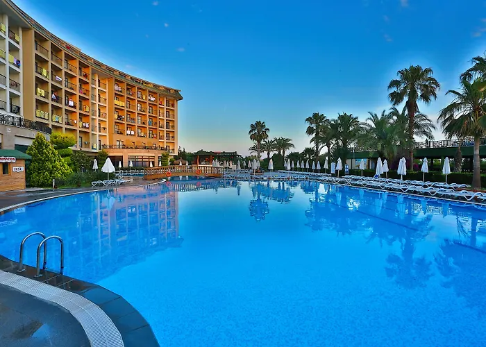 Selectum Family Comfort Side Kizilagac (Manavgat)