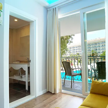 Selectum Family Comfort Side Resort Kizilagac (Manavgat)