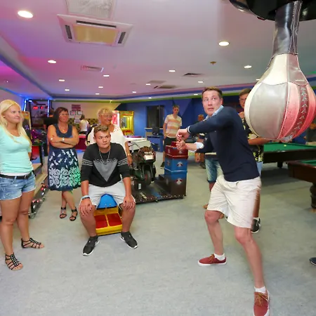 Selectum Family Comfort Side 度假村 奇泽拉加克